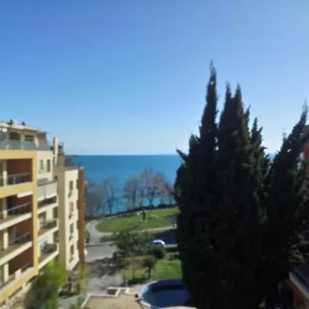 Apartment Nessebur, South Beach, Private Studio, Larisa *